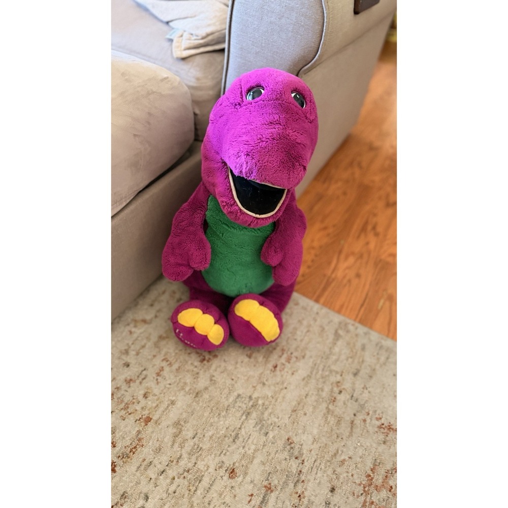 Giant 2.5 Ft Barney. Original 1993 Vintage Plush. HE IS THE SWEETEST!! ❤️